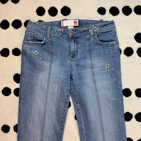 Vintage Y2K Embroidered Light Wash Denim Low Rise Straight Leg Jeans - Picture 2 of 12